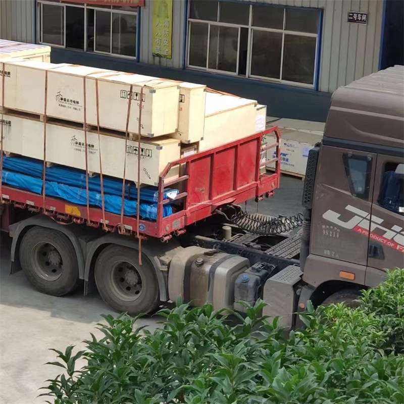 黑龙江七台河新兴至新疆阿勒泰福海县物流专线，一站式服务，让您的货物畅行无忧